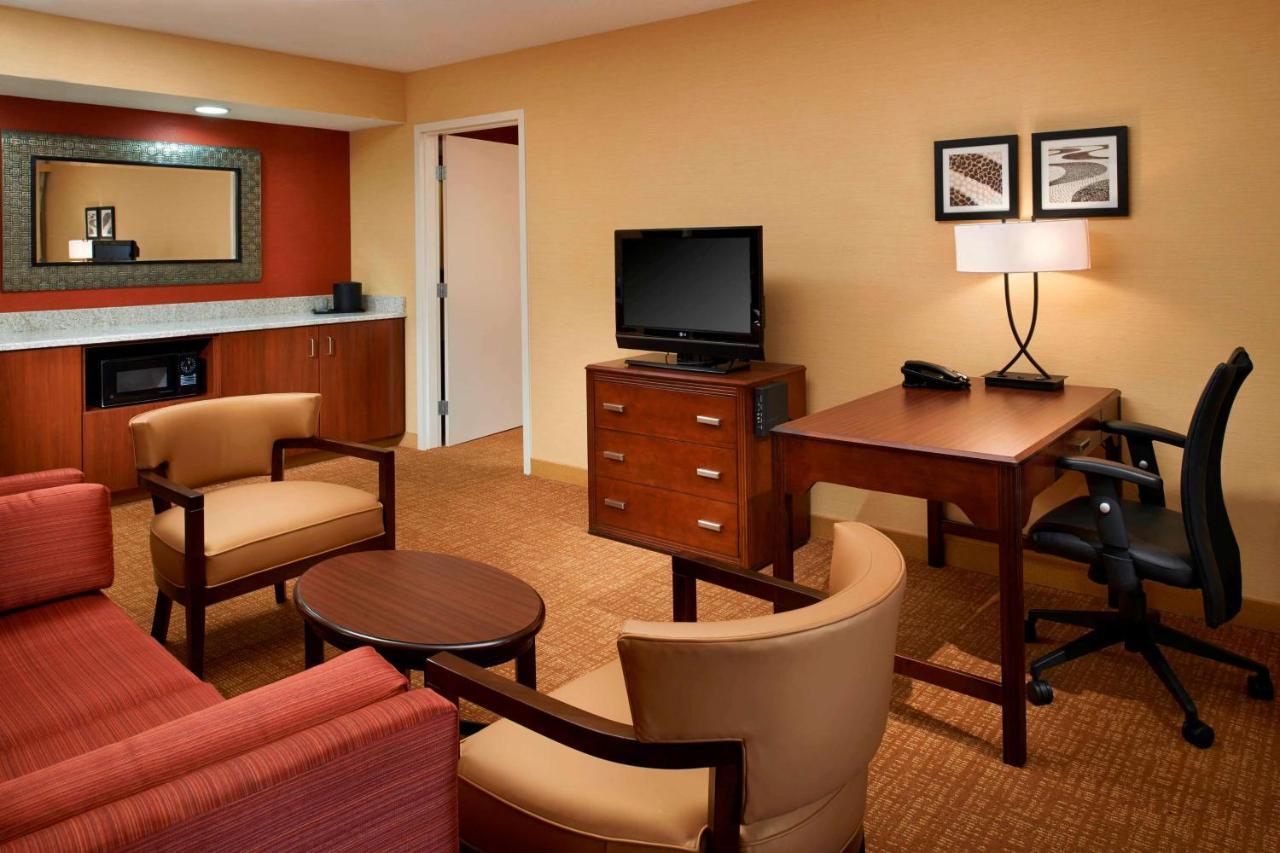 Hotel Sonesta Select Detroit Novi Esterno foto