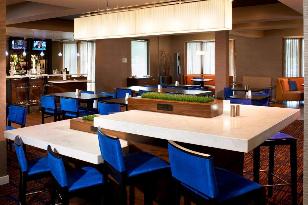Hotel Sonesta Select Detroit Novi Esterno foto